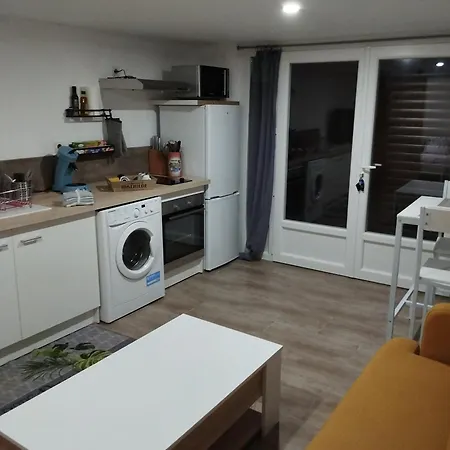 Cosy Avec Exterieur