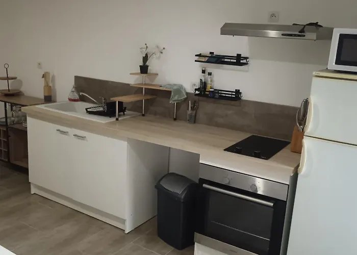 Nomeo Lägenhet Saint-Privat-des-Vieux